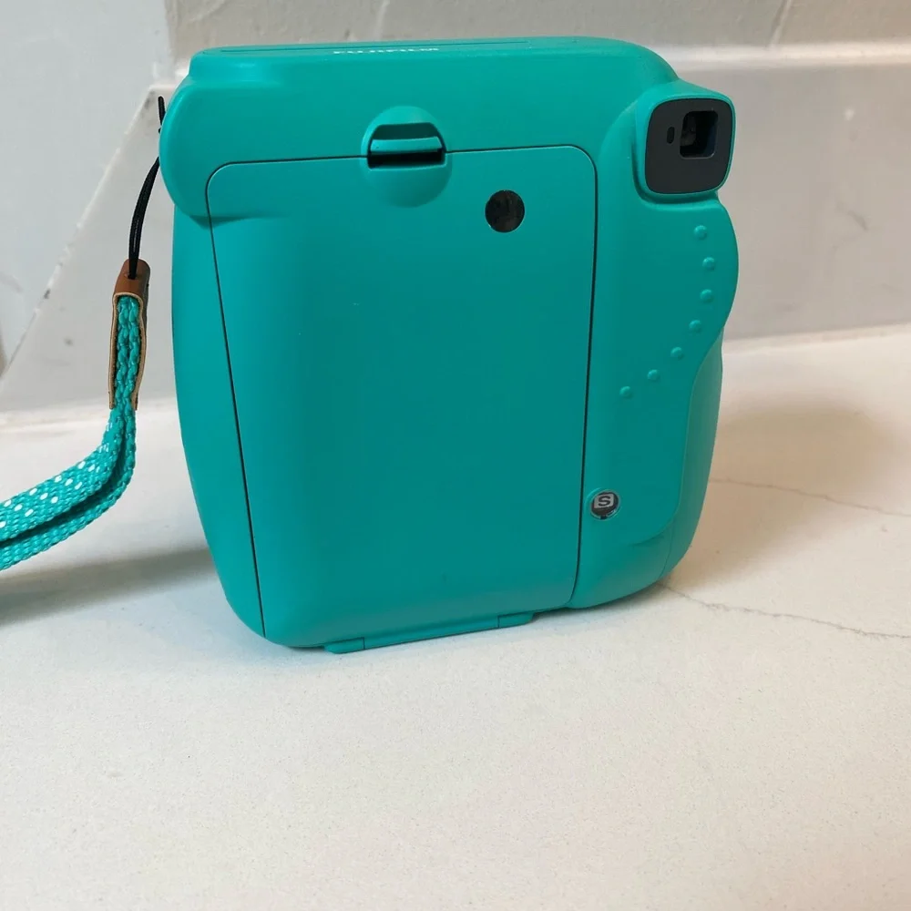 Fujifilm Instax Mini 9 Instant Camera - Teal